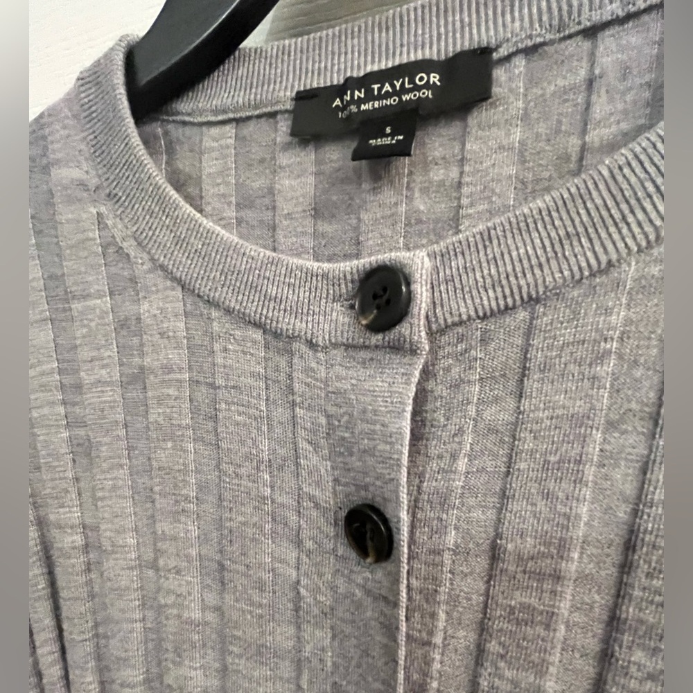 Ann Taylor Gray Ribbed 100% Superfine Merino Wool Cardigan